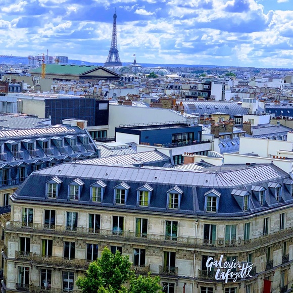 HOSTING MY THIRD PARTY!!! - Picture 4 of 4